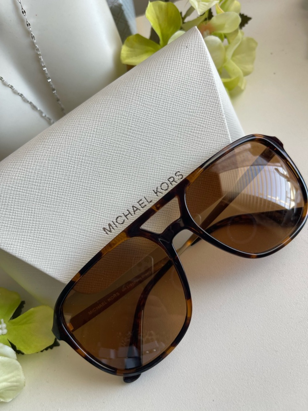 Michael Kors Tortoiseshell Frame Brown Lens Sunglasses